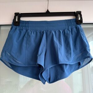 Lululemon Hotty Hot shorts, blue, size 8